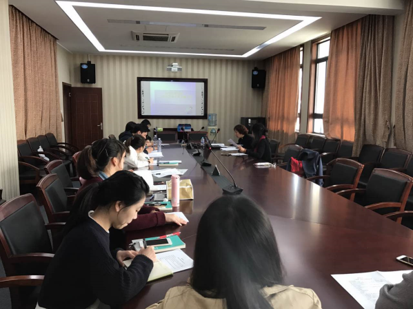 见习2.jpg 见习2.jpg