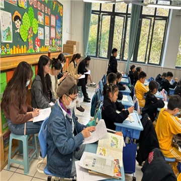 深耕课堂教学，共筑成长之路    ——记徐屹老师2025学年第一学期第三次高级教师工作坊活动